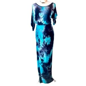 BOUTIQUE ITEM- Peach Love California Blue Tie-Dye Maxi Dress